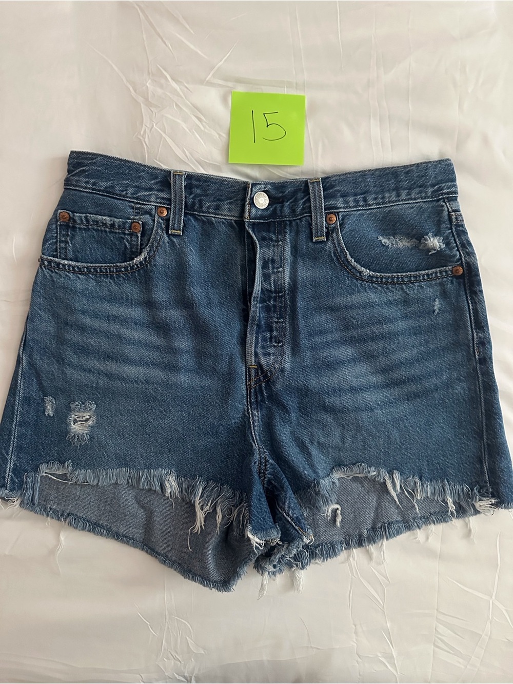 NWOT Levi's Ribcage Shorts